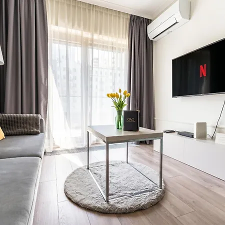 Апартаменти Urban Chic - Luxury - Mennica