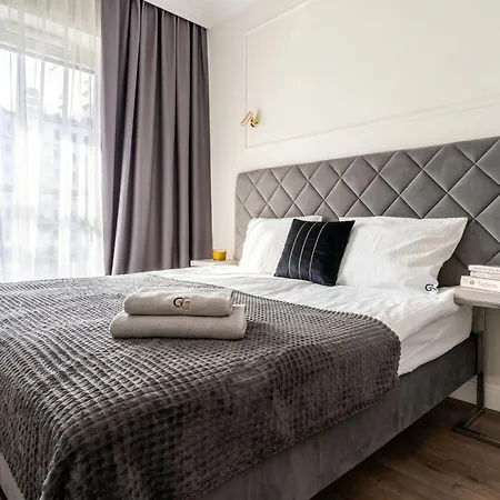 Апартаменти Urban Chic - Luxury - Mennica